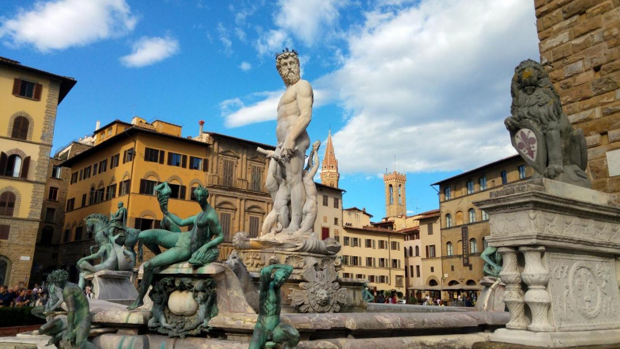 Apartment Historic Center Palace - Huge 4 Bedrooms Santa Croce - By Likehomeflorence Florenz
